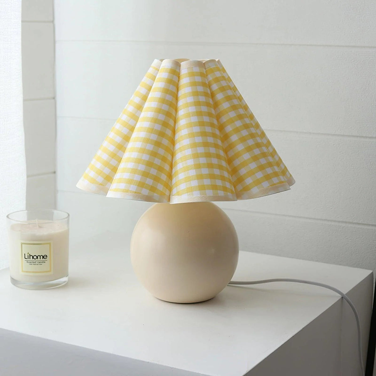 Kicsi Folded Table Lamp