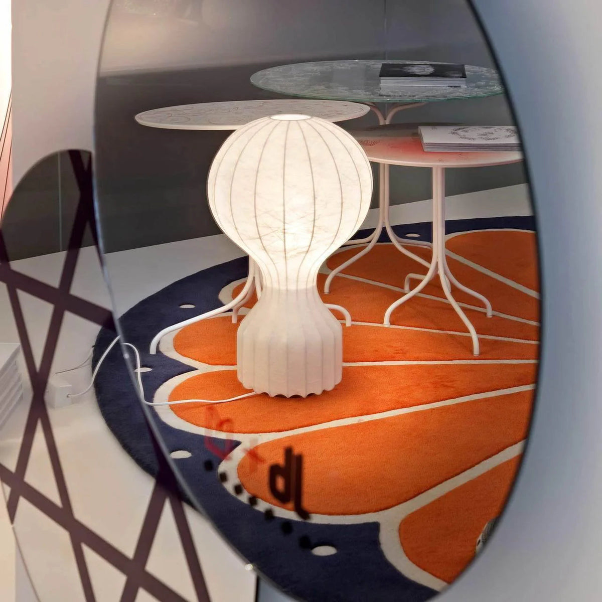 Classic Balloon Table Lamp