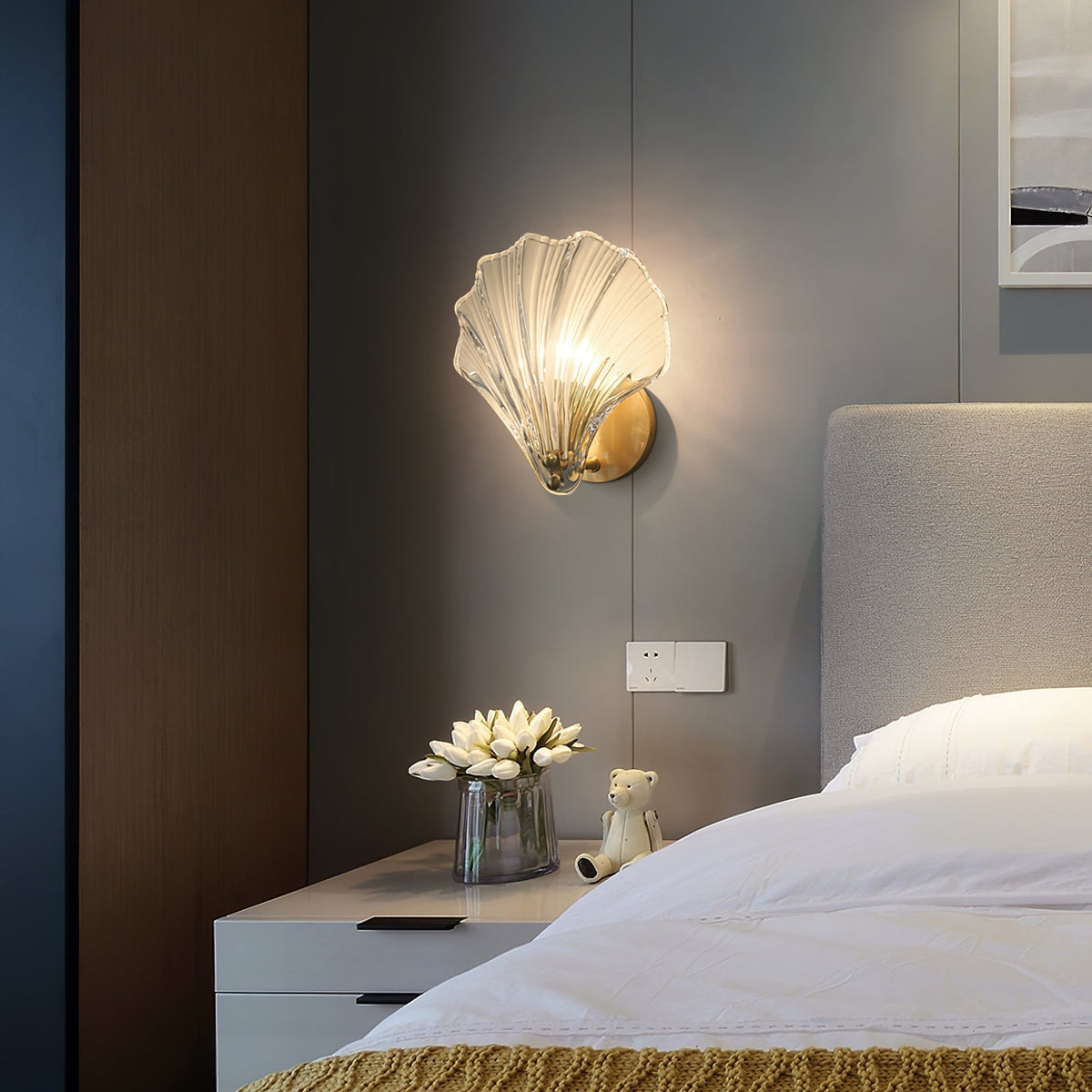 Seashell Wall Light