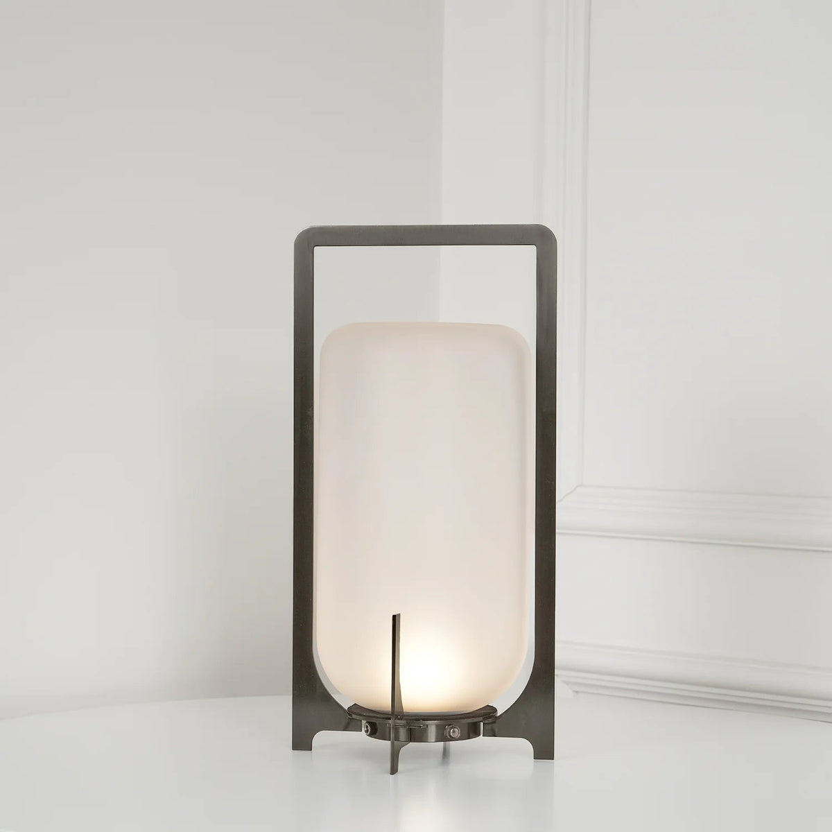 Twilight Ember Table Light
