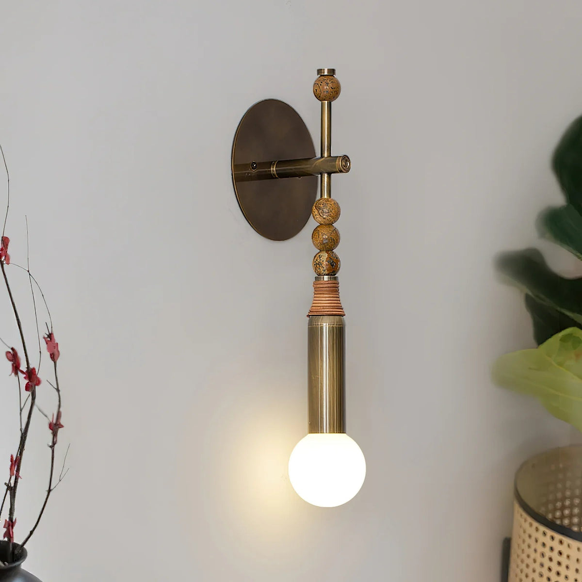 Luma Wall Light