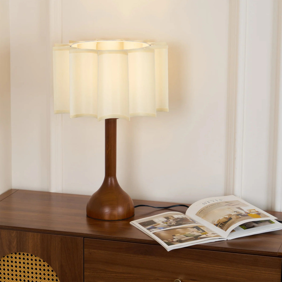 Hakka Accent Table Lamp