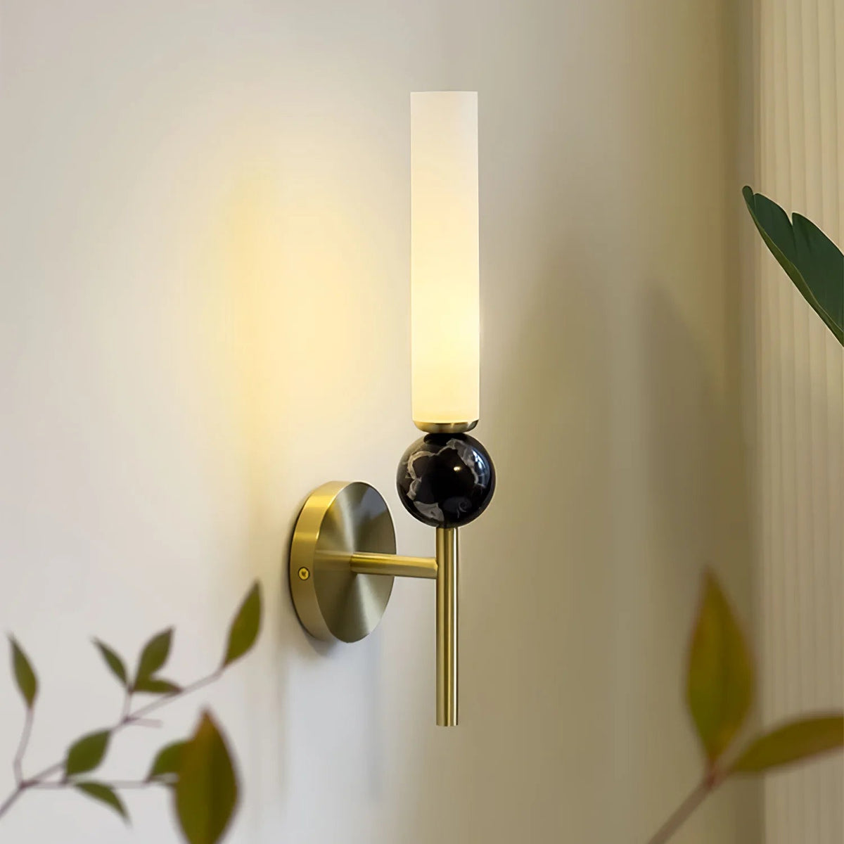 Vertical Marble Accent Wall Light