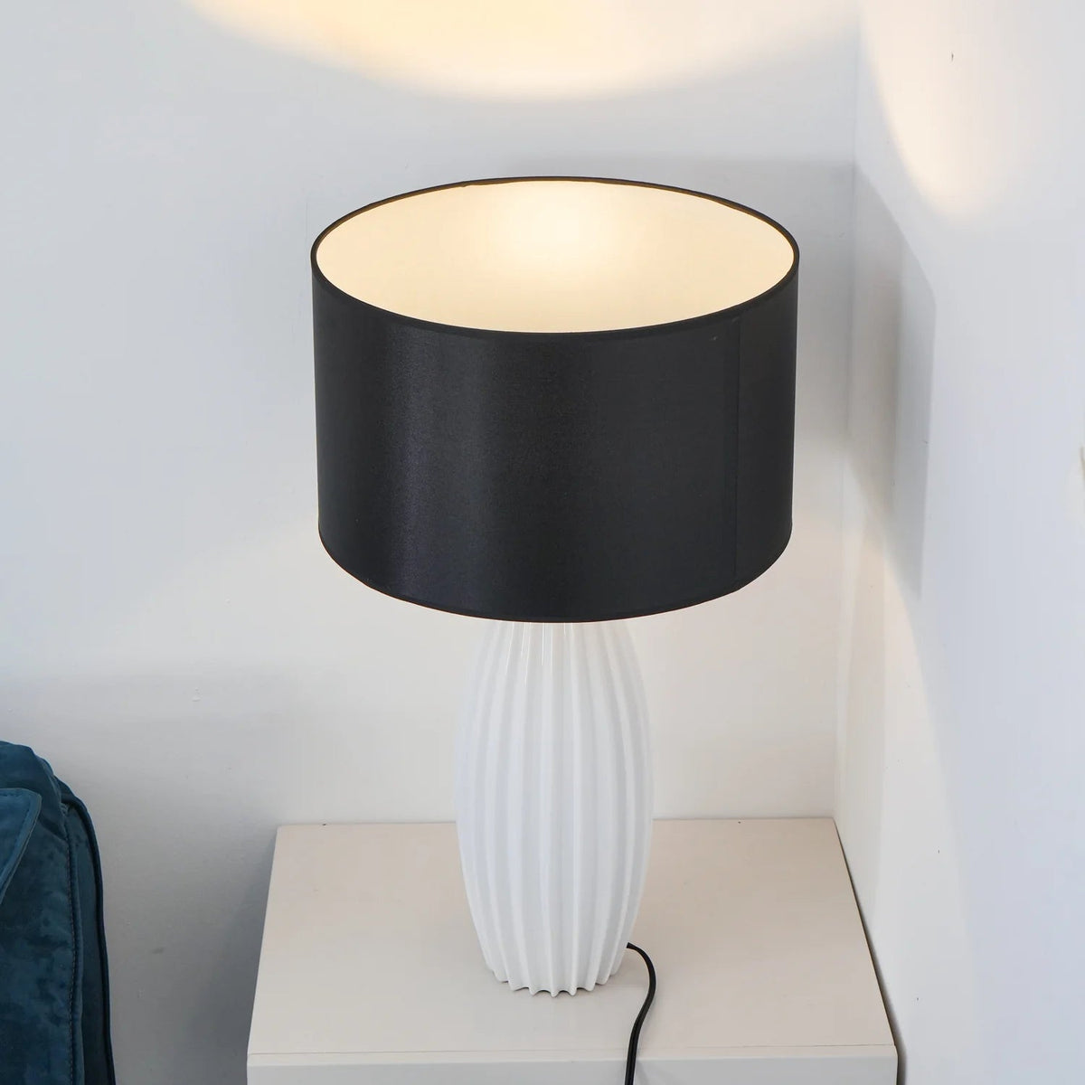 Luma Sphere Table Lamp