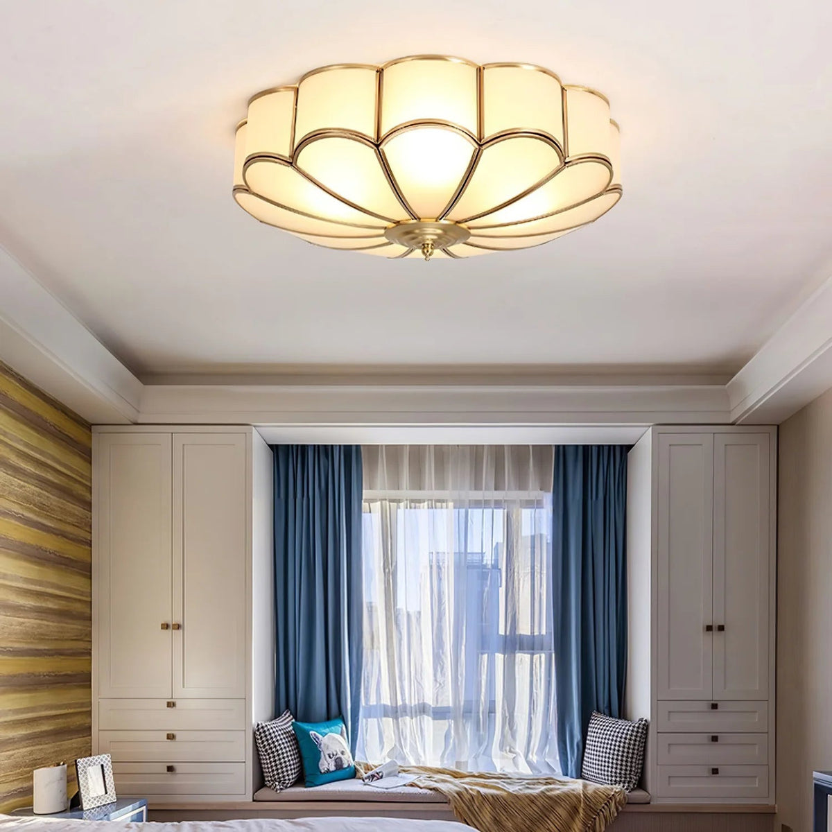 Florabeam Ceiling Light