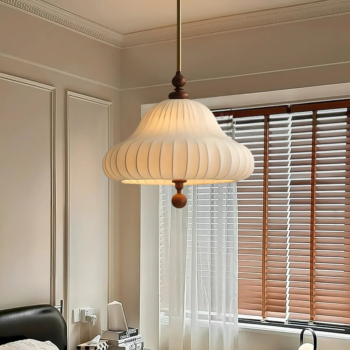 Dahlia Veil Pendant Light 1