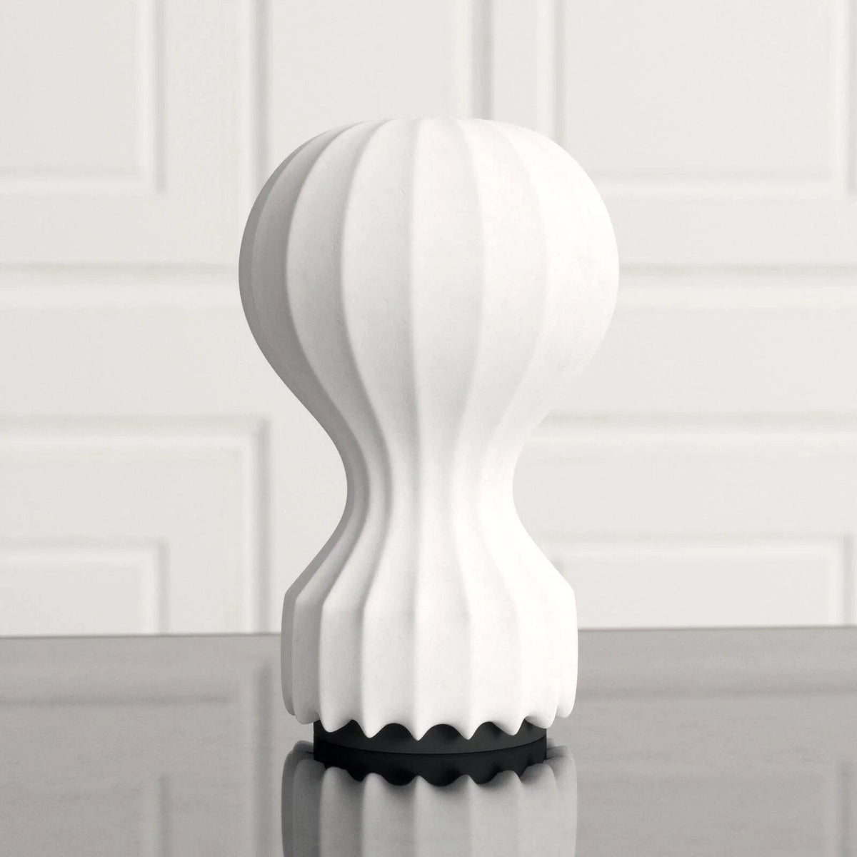 Classic Balloon Table Lamp