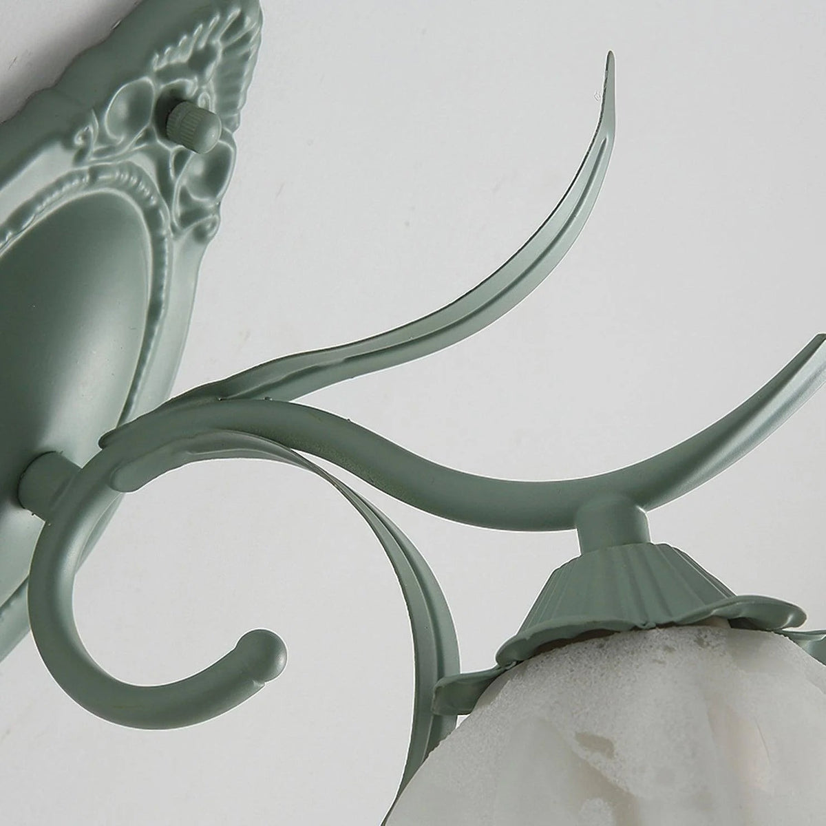 Vela Curve Edge Wall Light