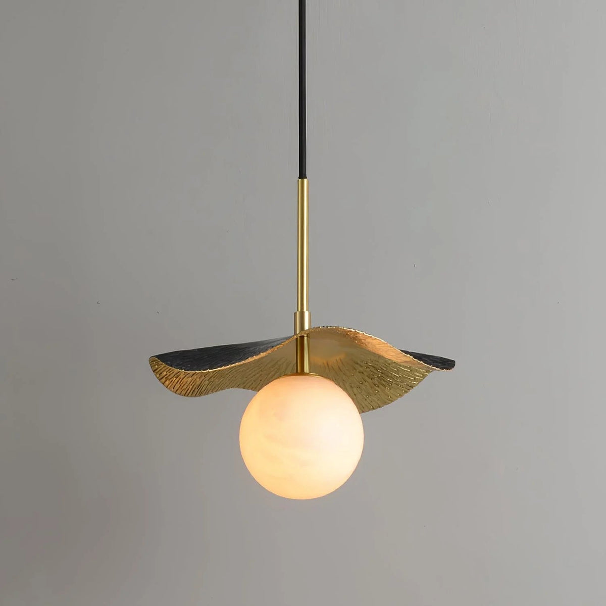 Flareline Pendant Lamp