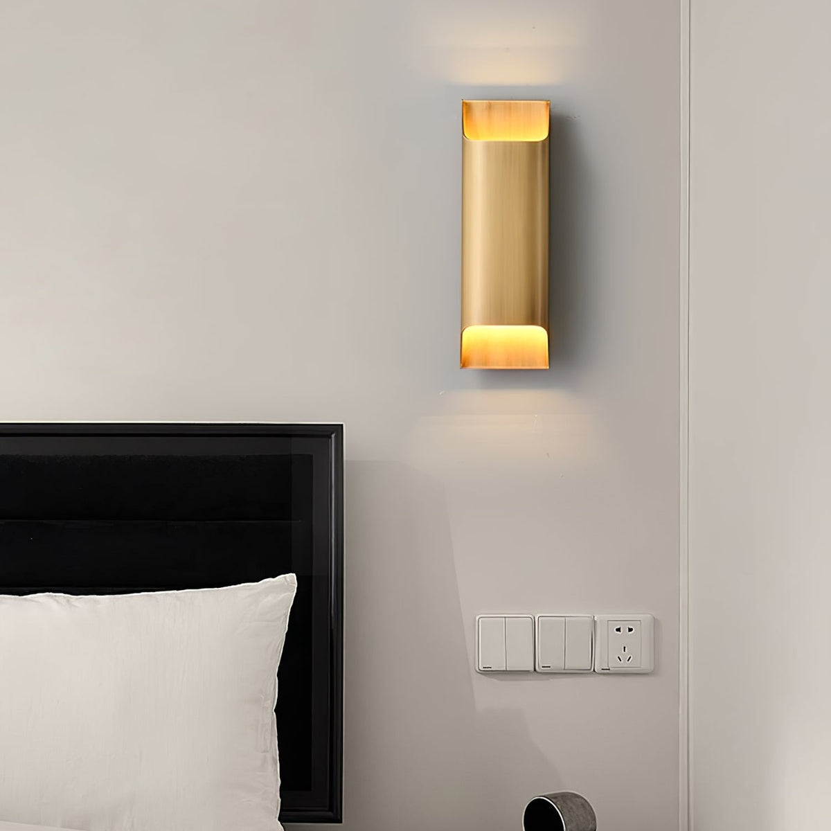Leclerc Brass Wall Sconce – Handcrafted Solid Brass Lighting for Modern Interiors
