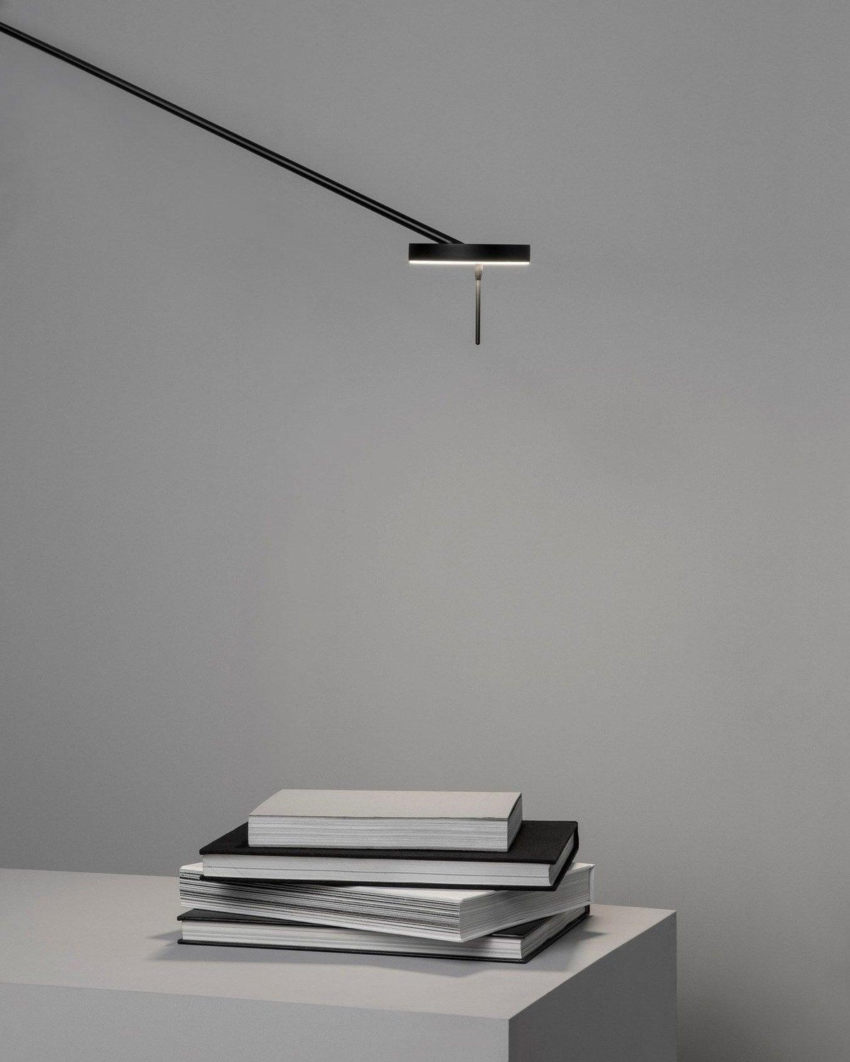 invisible-led-c4-wall-light