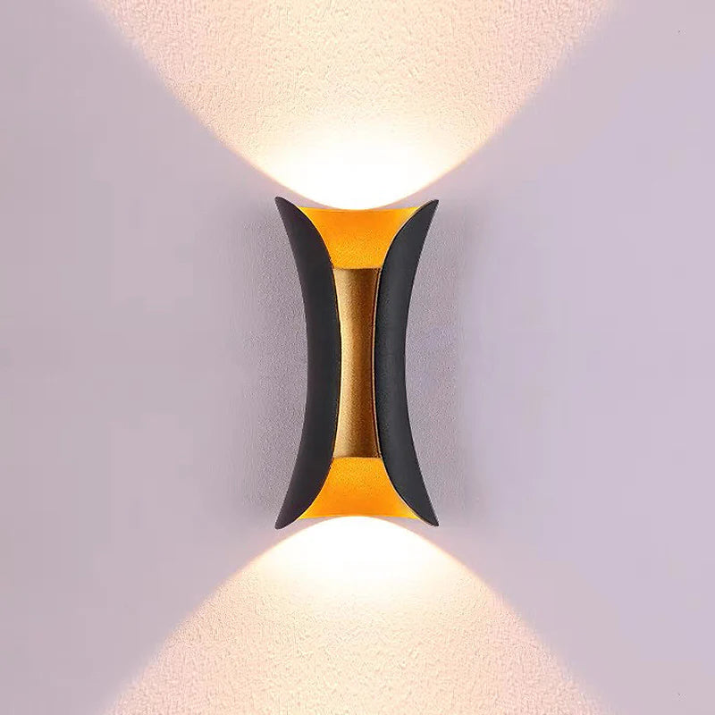 Vista Beam Outdoor Wall Light