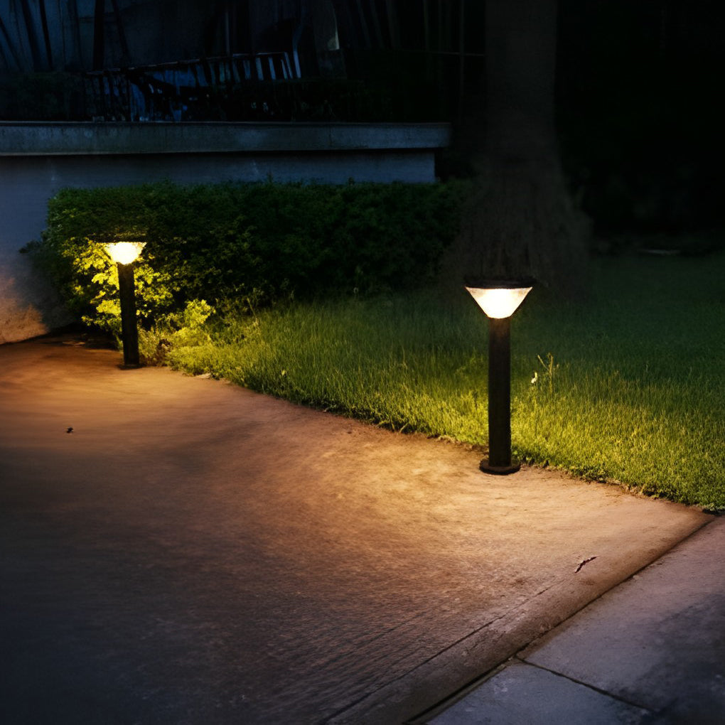 Tapered Solar LED Pathway Light in Black Aluminum for Modern Outdoor Spaces