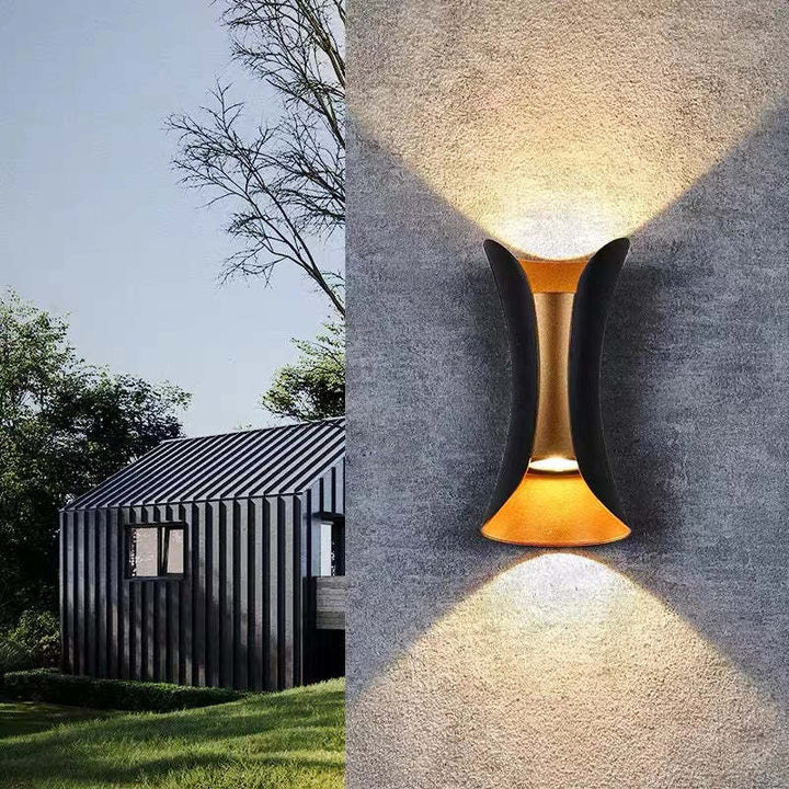 Vista Beam Outdoor Wall Light