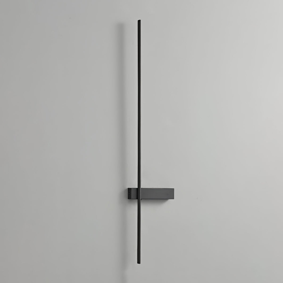 Adeline Linear Rechargeable Wall Sconce – Modern LED Vanity Light