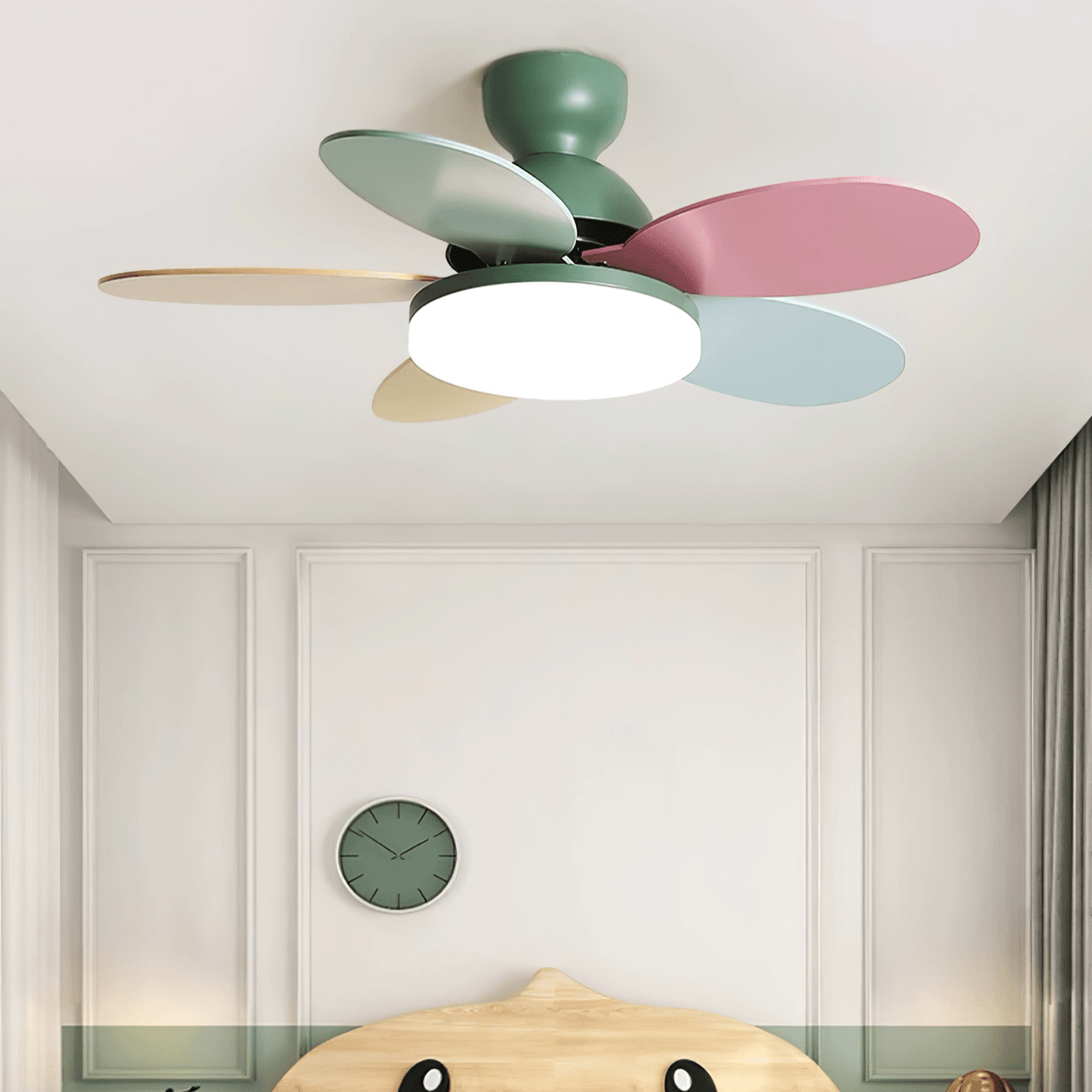 Petalo Six-Blade Wooden Ceiling Fan with Integrated LED Light