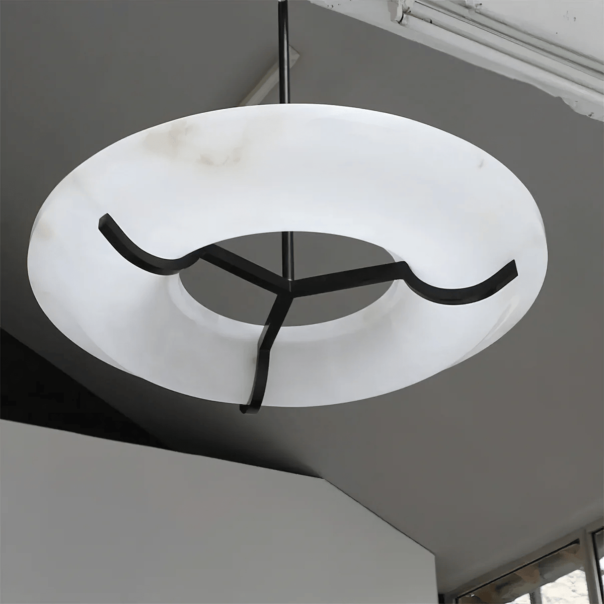 Carve Alabaster Ring Pendant Light – Modern Minimalist LED Chandelier