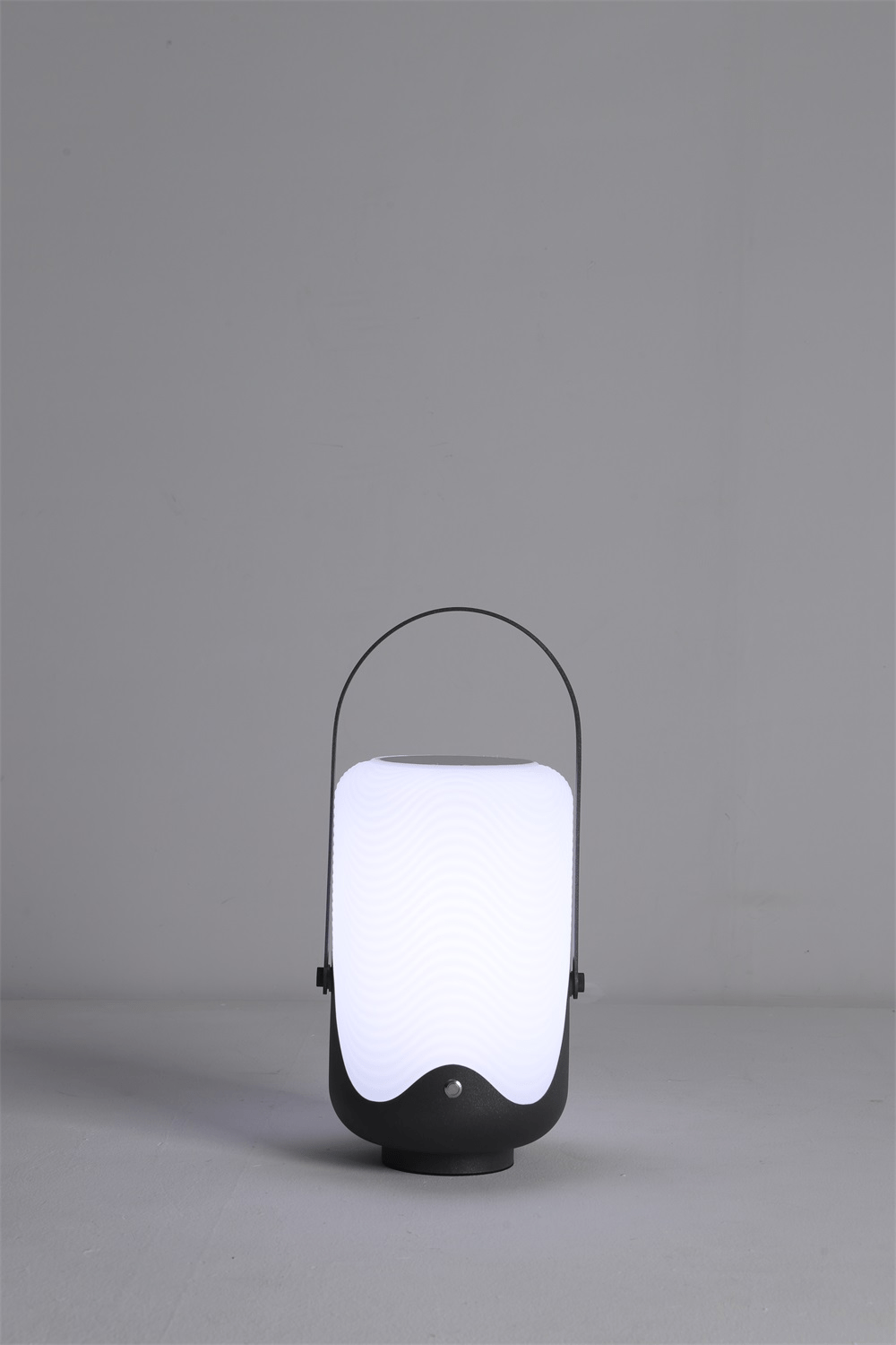 Dawntrail Solar Lantern Outdoor Lamp – Matte Black Steel, IP65