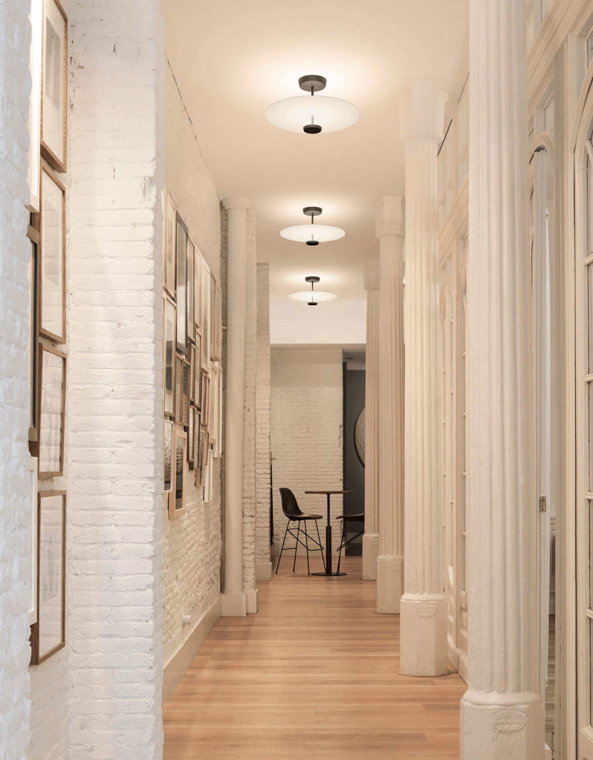 Omi Disc LED Ceiling Light – Modern Flush Mount for Bedroom & Living Room