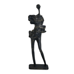 Dravik Sculptural Floor Ornament – Modern Nordic Art Piece for Refined Interiors