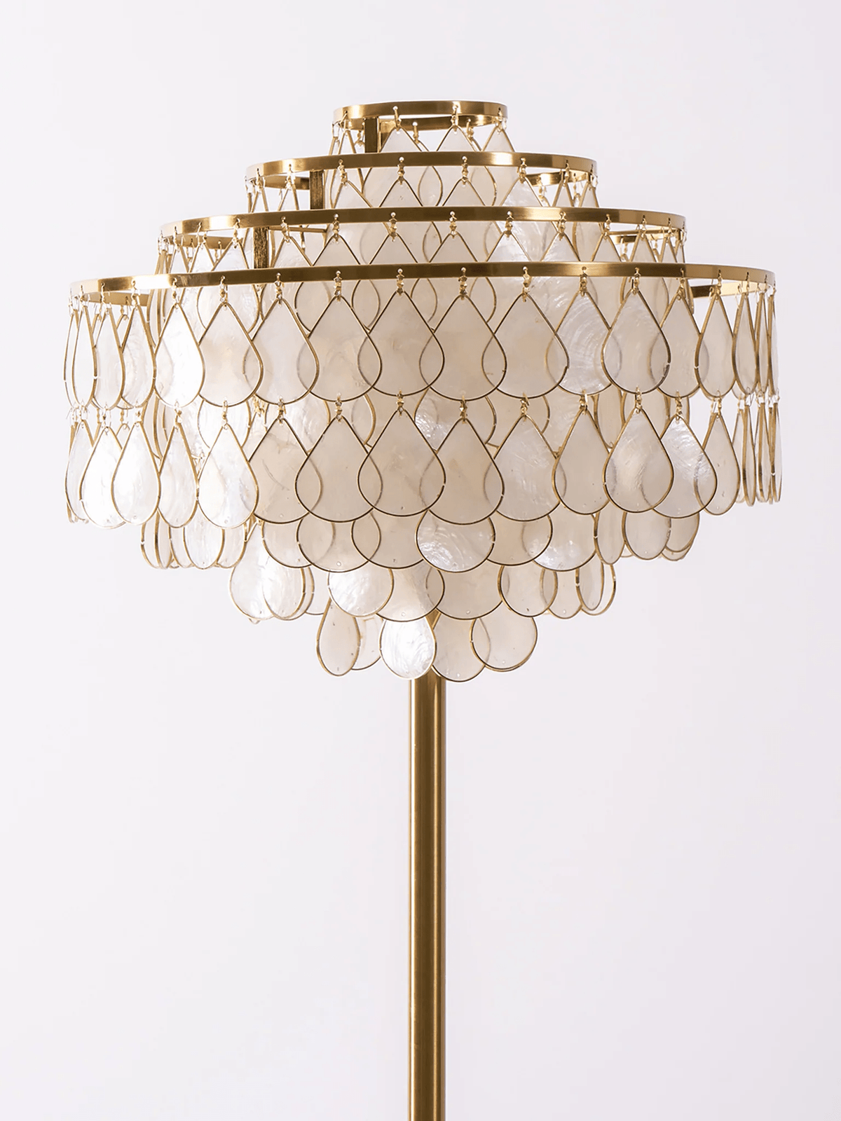 Lumière Shell Floor Lamp with Mother-of-Pearl Shade