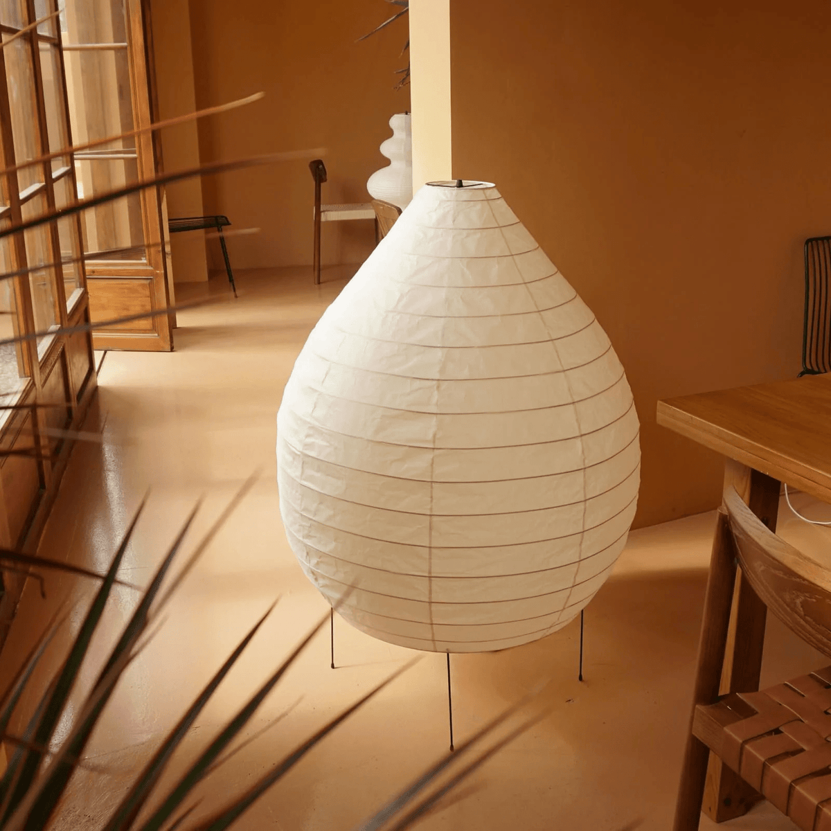 Washi Paper Floor Lamp – Handcrafted Rice Paper Lantern for Modern Interiors
