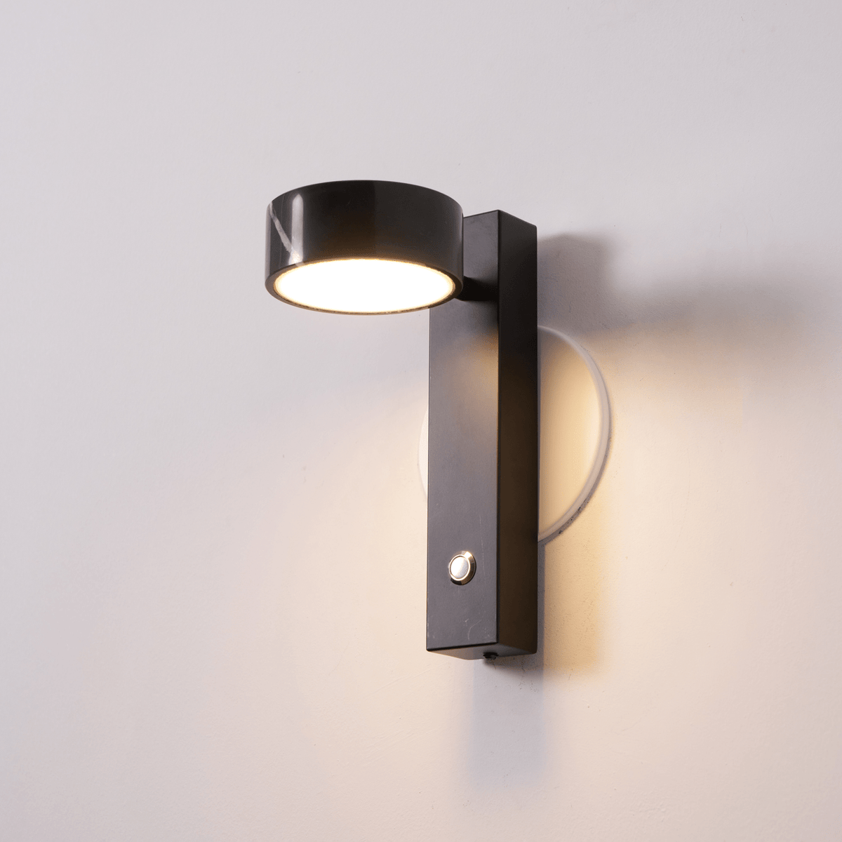 Traviso Solo Wall Sconce in Green Marble and Brass