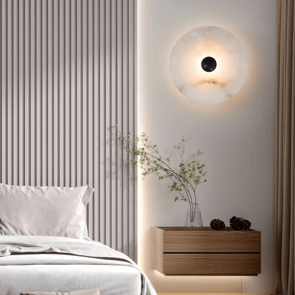 Nayra Alabaster Wall Sconce – Sculpted LED Wall Light in Natural Stone