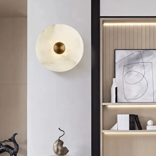 Nayra Alabaster Wall Sconce – Sculpted LED Wall Light in Natural Stone