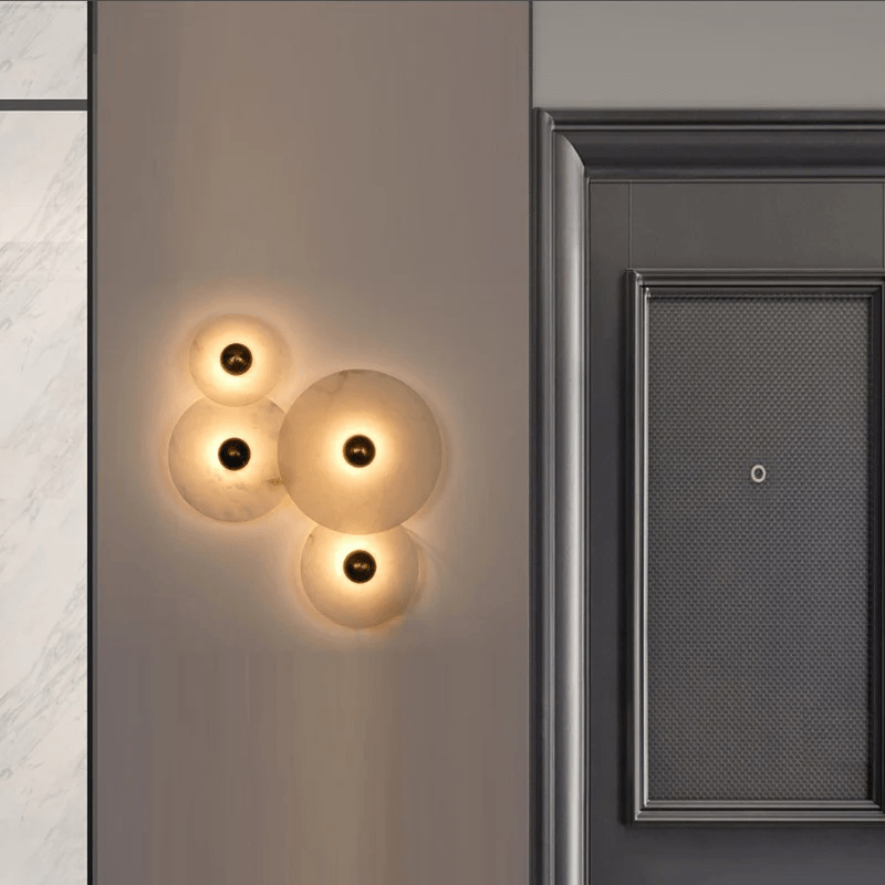 Nayra Alabaster Wall Sconce – Sculpted LED Wall Light in Natural Stone