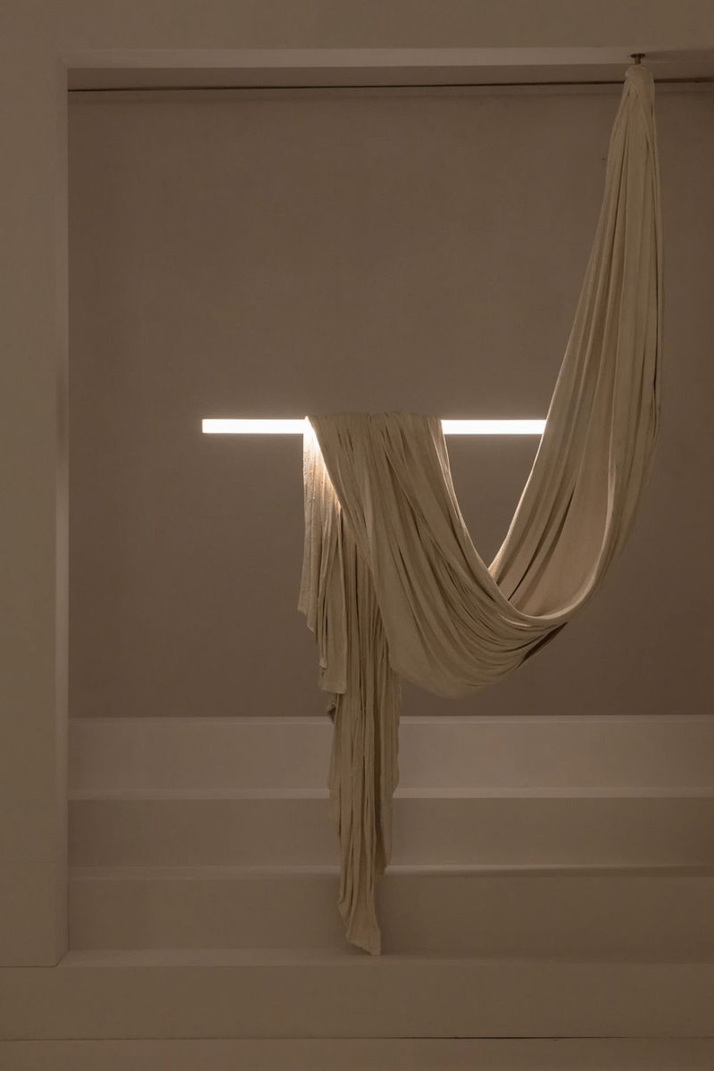 Hammock Fabric Pendant Light – Sculptural Designer Ceiling Lamp