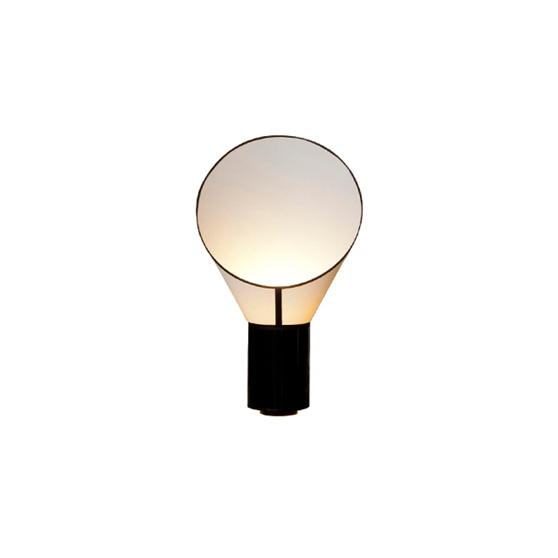 Artful Outline Table Lamp – Modern Geometric Illumination for Bedside and Living Spaces