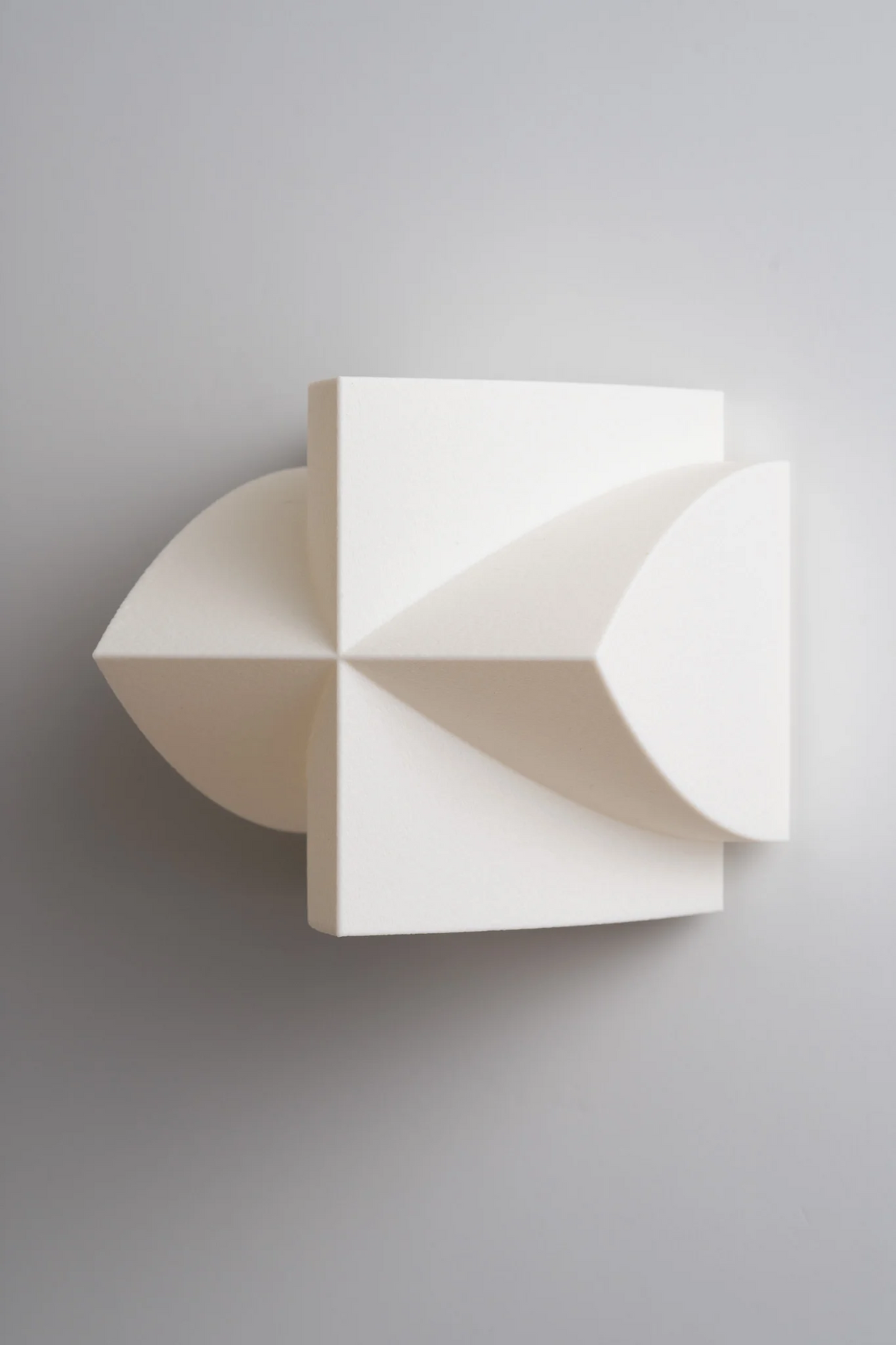 Naala Wall Sconce – Modern Metal LED Wall Light for Bedroom & Living Room