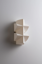 Naala Wall Sconce – Modern Metal LED Wall Light for Bedroom & Living Room
