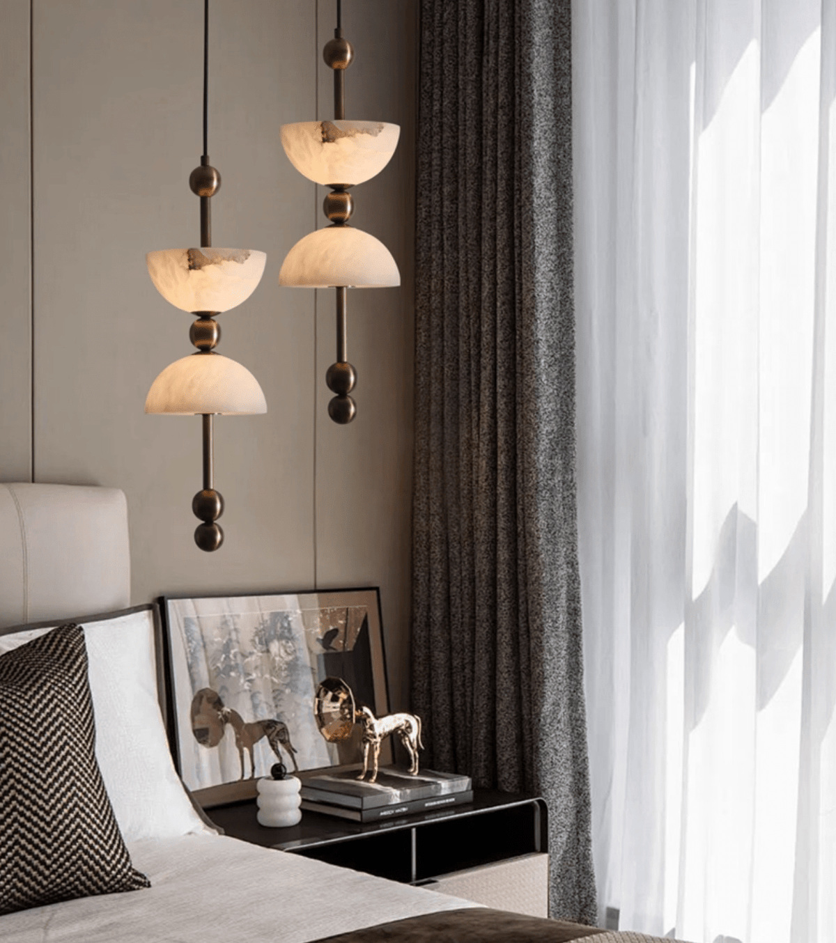Duo Alabaster Pendant Light – Sculptural Brass & Natural Stone Chandelier