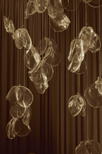 Luminous Glass Petals Pendant Chandelier – Modern LED Hanging Light for Dining Room and Living Room