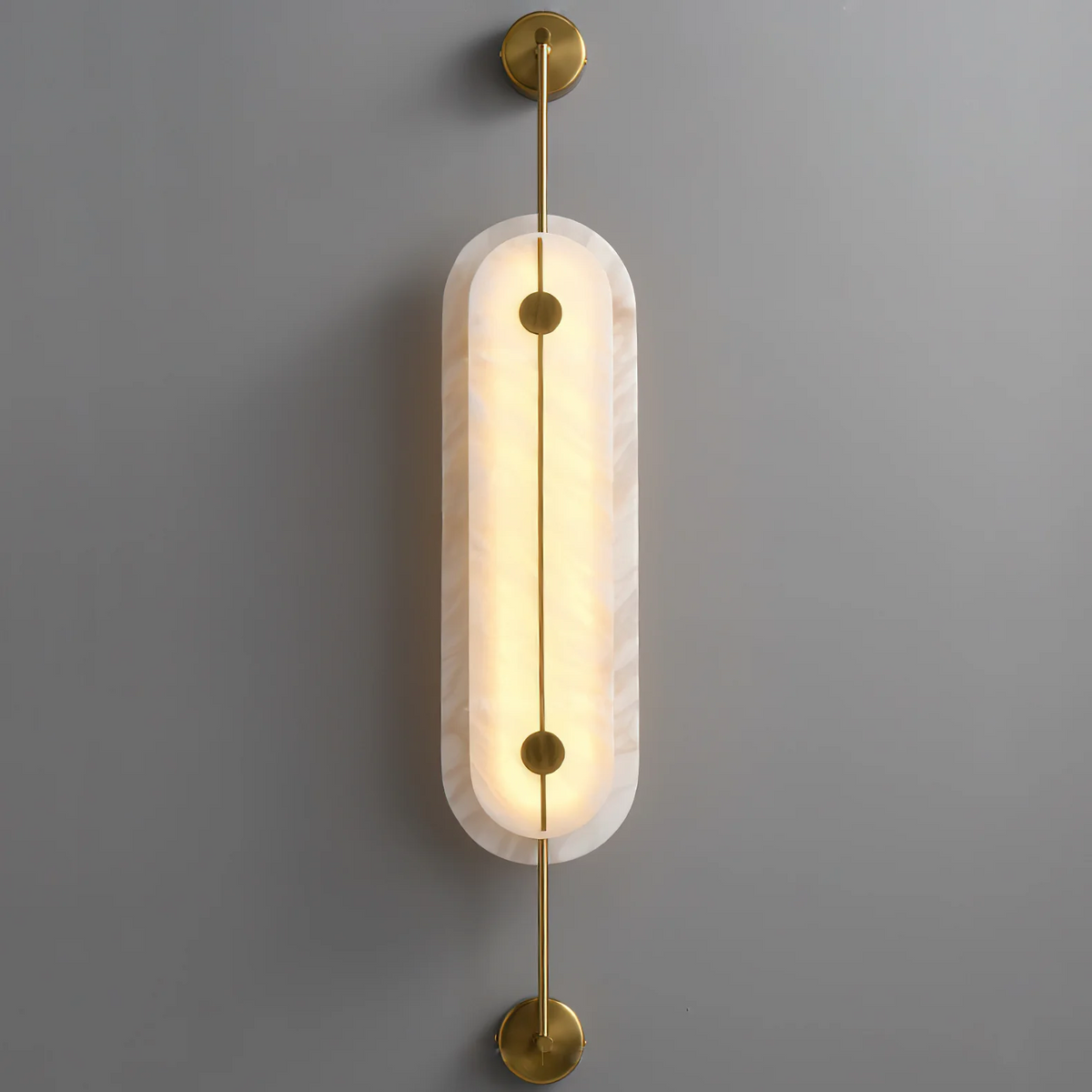 Solvane Alabaster Wall Sconce – Modern Brass LED Wall Light