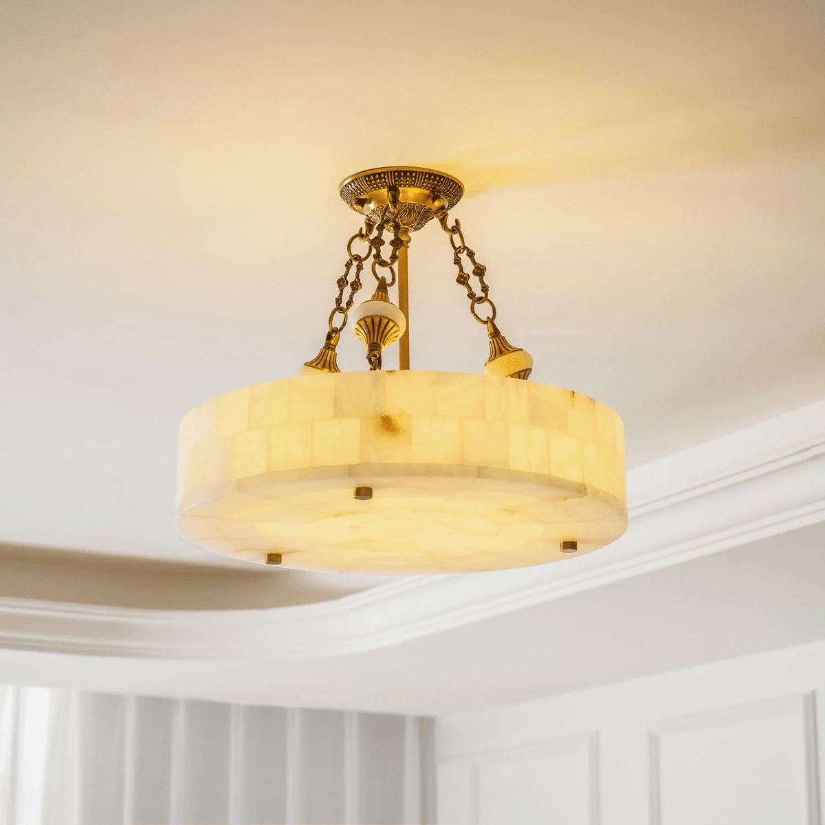 Lumisora Alabaster Ceiling Lamp – Sculptural Brass & Natural Stone Chandelier