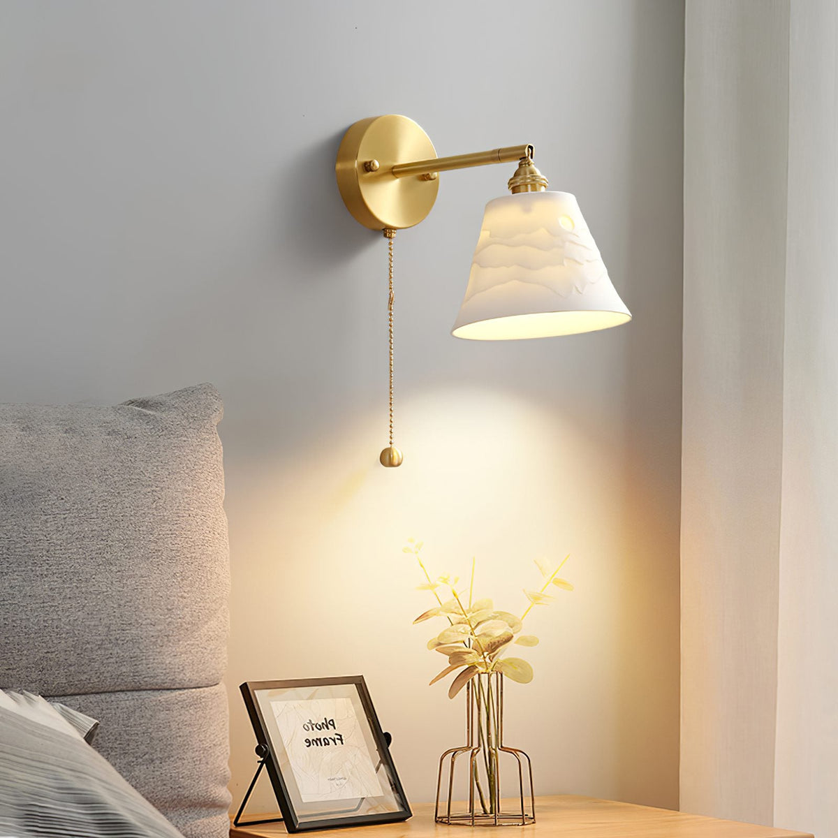 1991 Retro Ceramic Wall Lamp