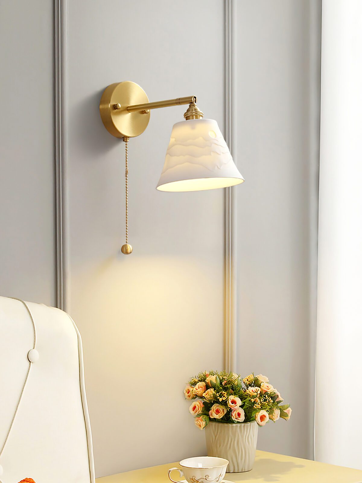 1991 Retro Ceramic Wall Lamp