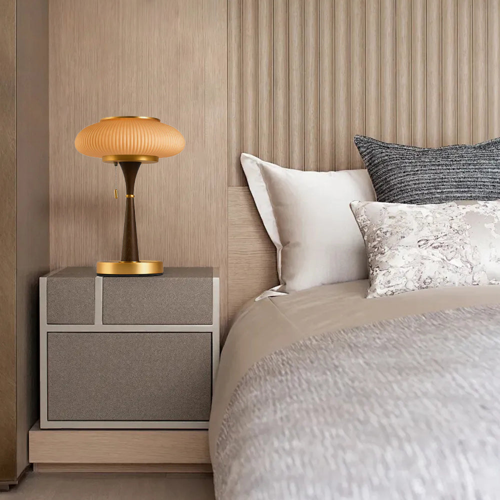 Chic Matsutake Table Lamp