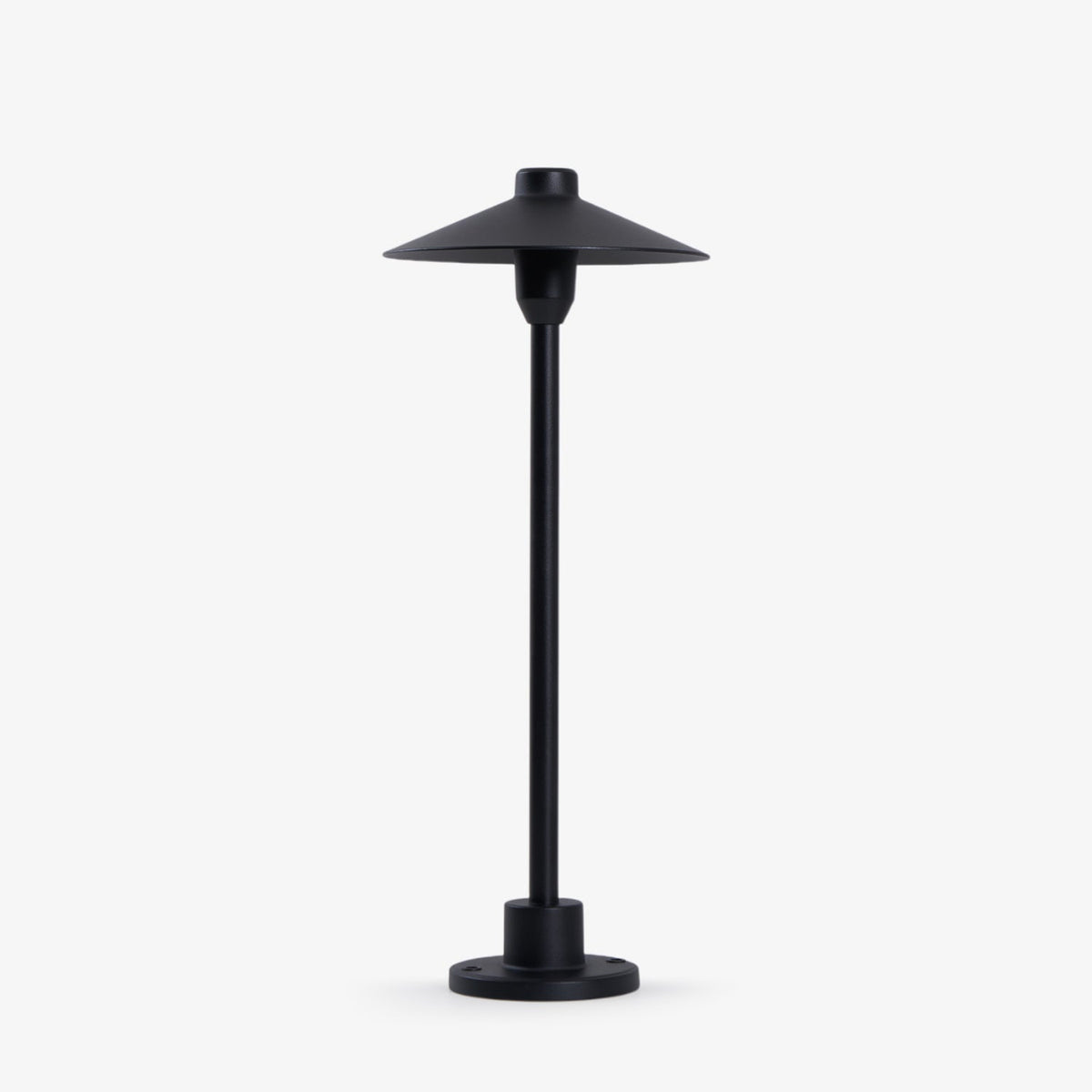 Shadowcap LED Path Light – Minimalist Outdoor Garden Lamp in Black