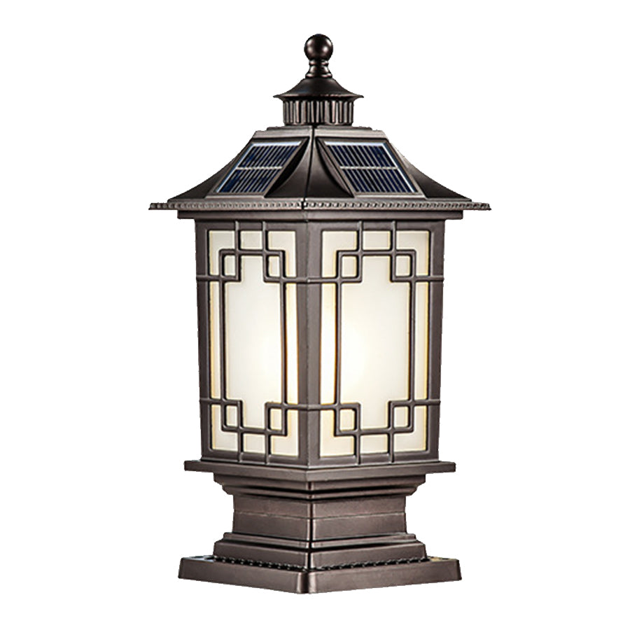 Lumière Pillar Lantern — Weatherproof Outdoor Post Light with Adjustable Color Temperature