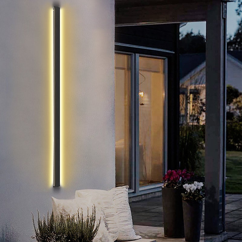 Linear LED Outdoor Wall Light in Matte Black, Waterproof Architectural Exterior Fixture