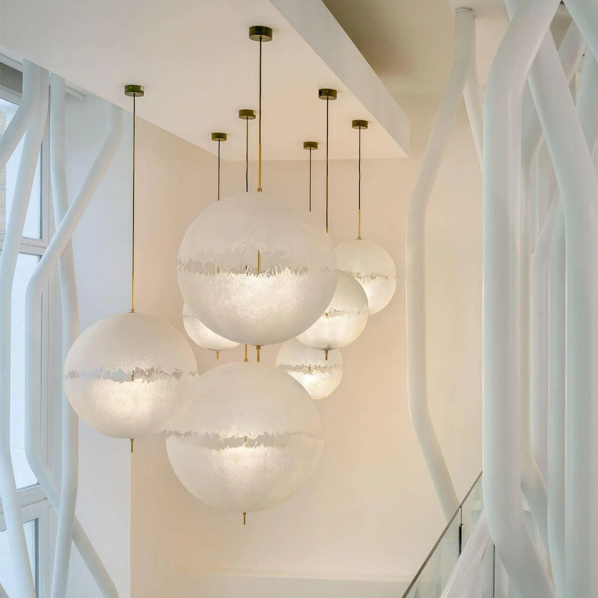 Moonflair Pendant Light