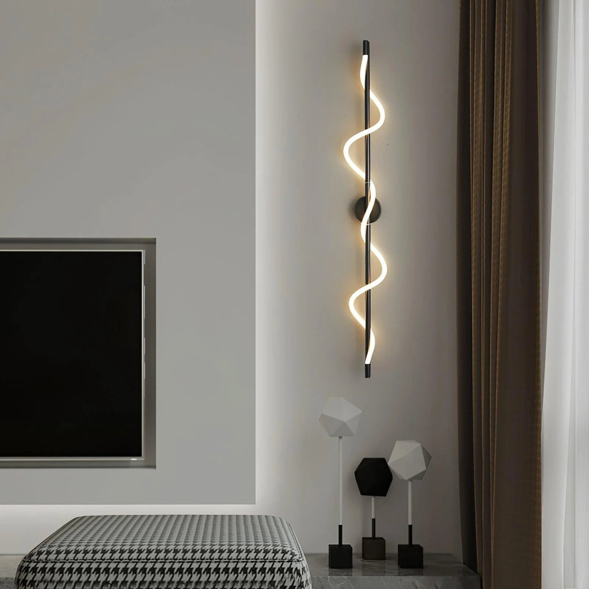 Curve Beam Wall Light