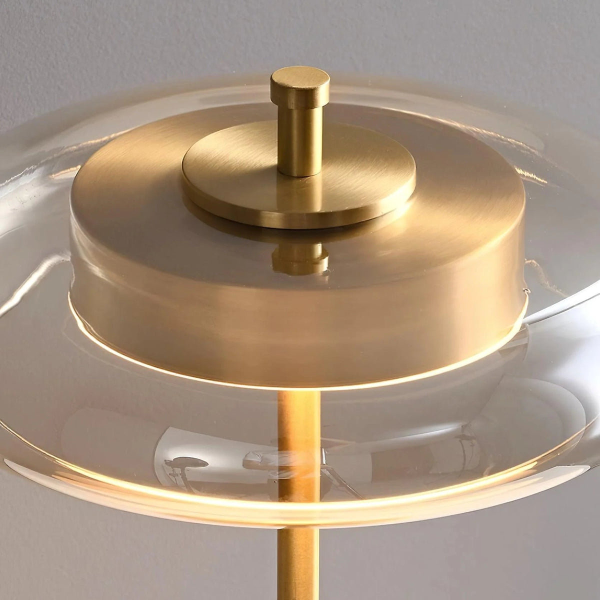 Creative Antique Style Melancholic Retro And Sophisticated Table Lamp With A Sense Of Luxury