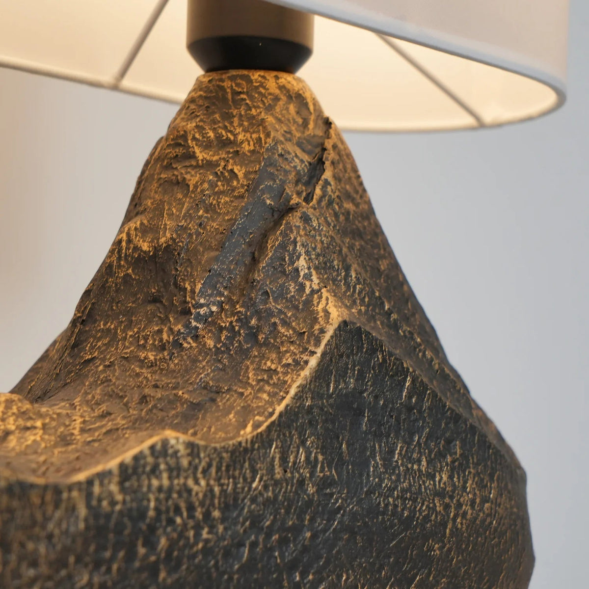 Horizon Table Lamp