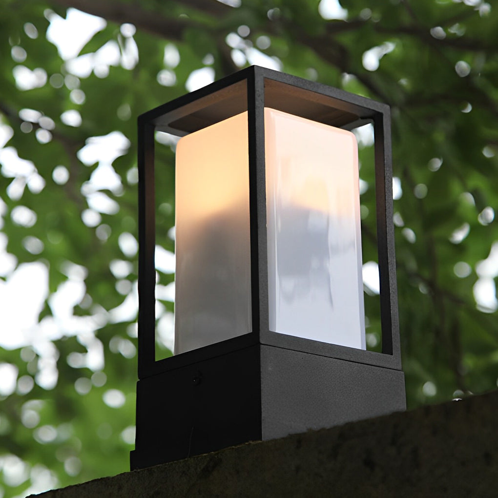 Cubic Aluminum LED Lawn Lantern for Modern Landscape Illumination