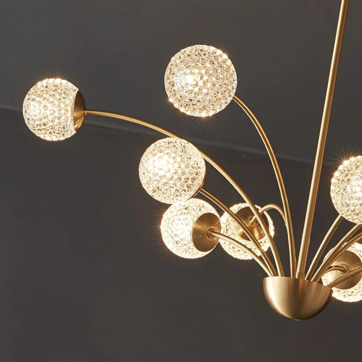 Luna Elegance Chandelier